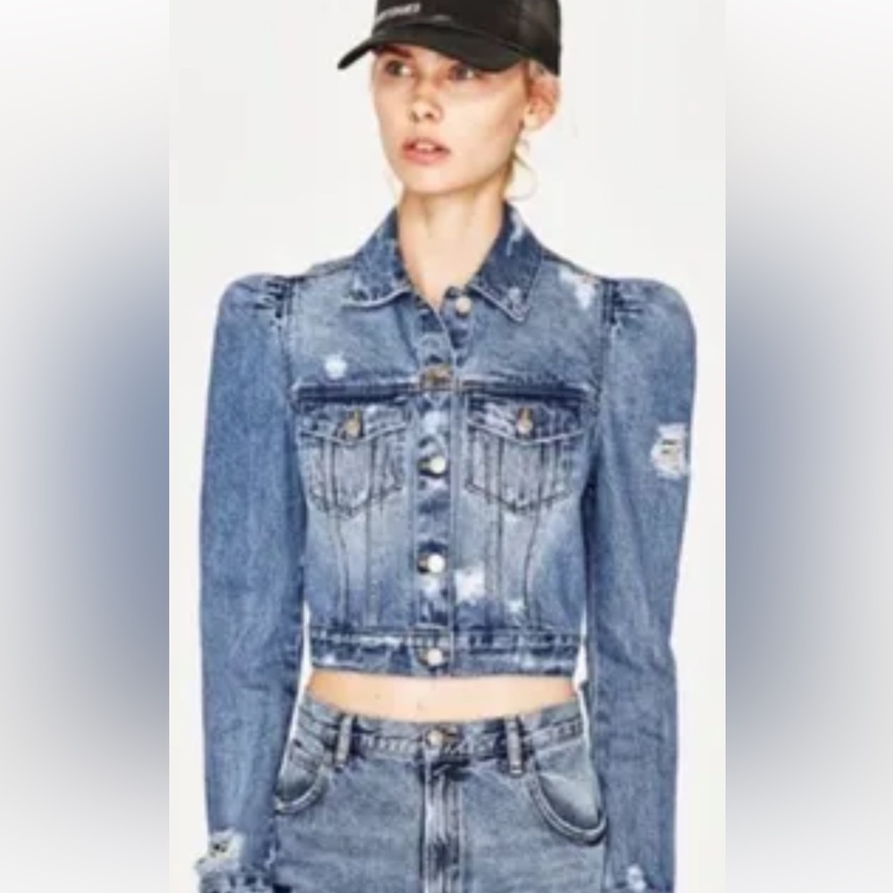 ZARA PUFF SLEEVE CROPPED DENIM JACKET SIZE MEDIUM